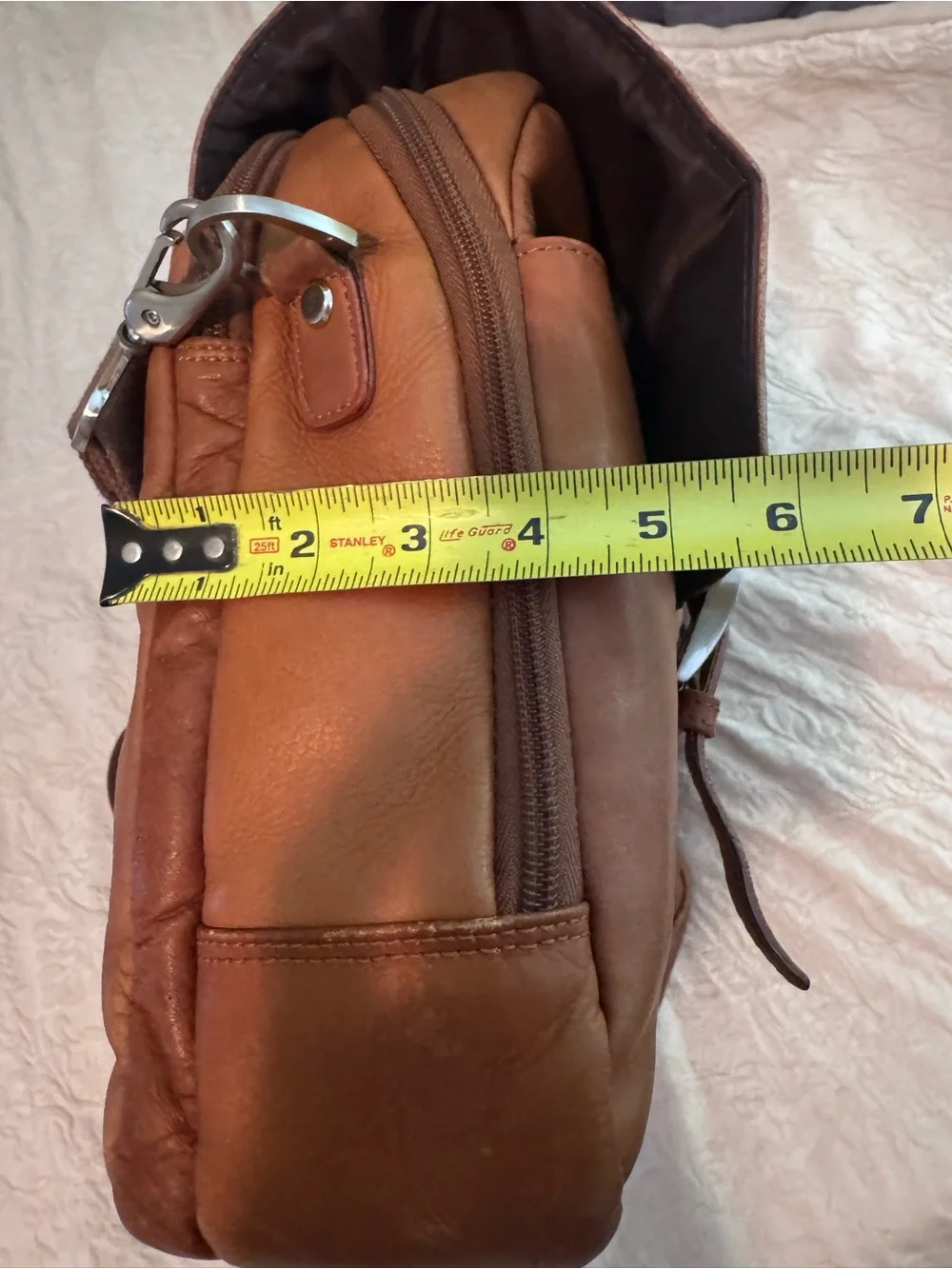 Kenneth Cole Reaction Cognac Leather Messenger Bag